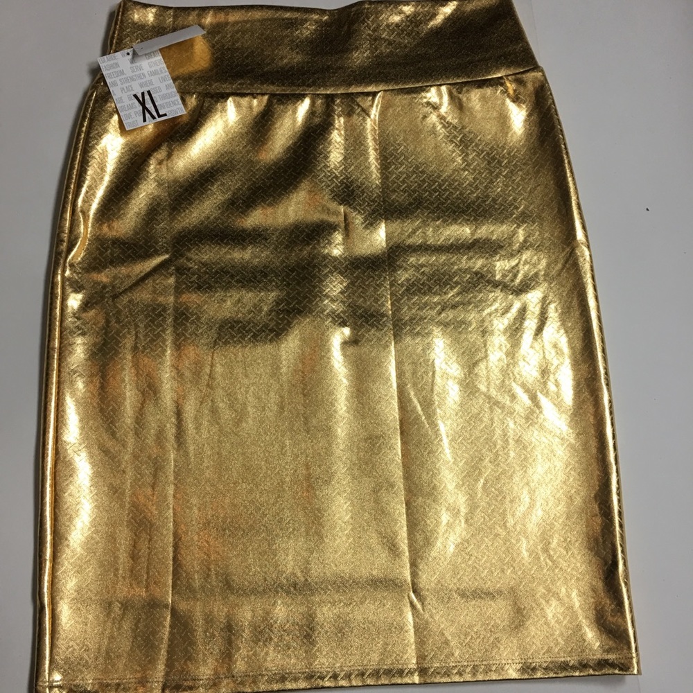 LuLaRoe Cassie